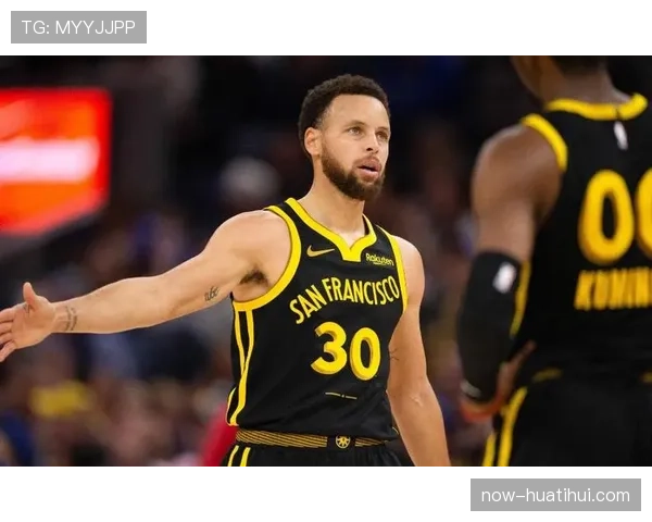 勇士不敌雷霆暴露攻防短板，NBA高强度对抗下体系差距明显