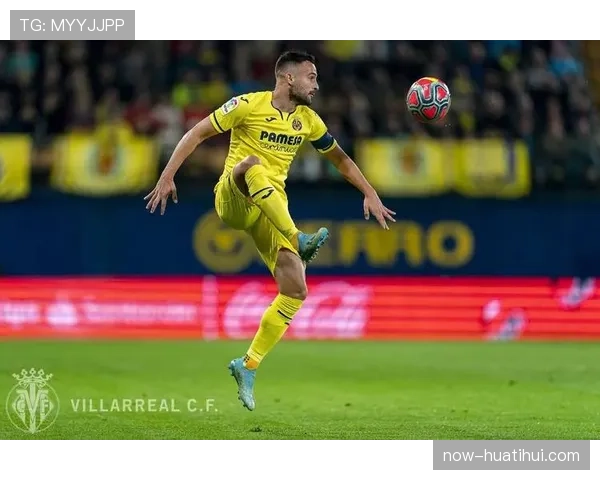 比利亚雷亚尔控球体系存隐患,后场出球点缺失致线路单一